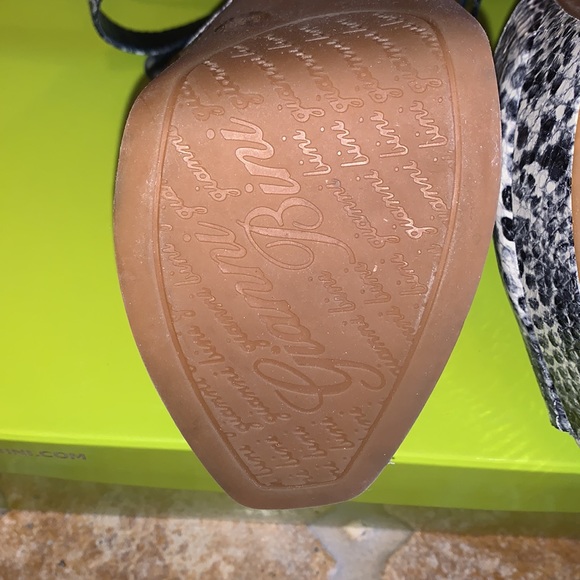 EUC 🤩 Gianni Binni Karstin Snake Reptile Platform Strappy Peep Toe Heels 8.5M - Picture 7 of 8